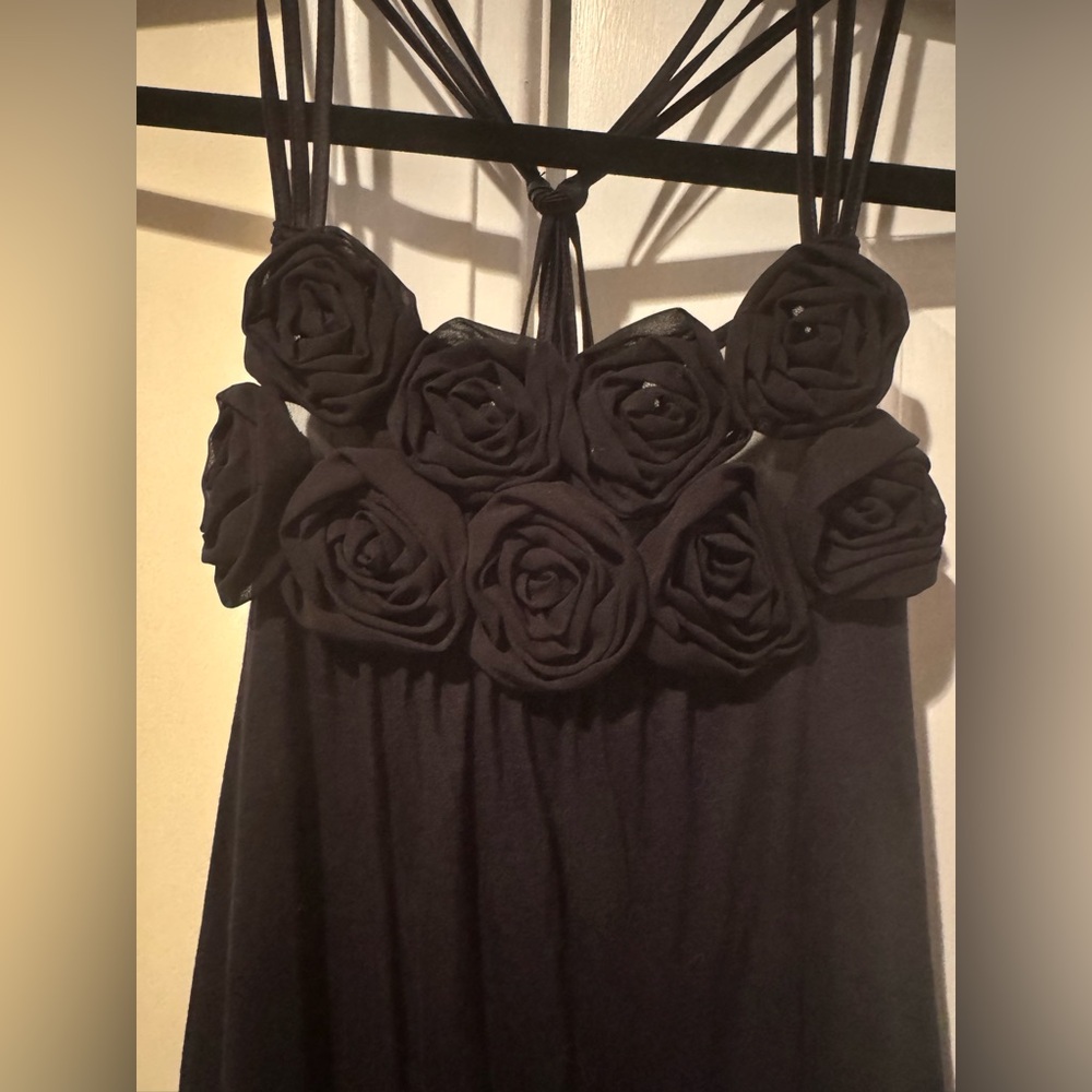 Express Black Tank Top w/ Gorgeous Rose Neckline